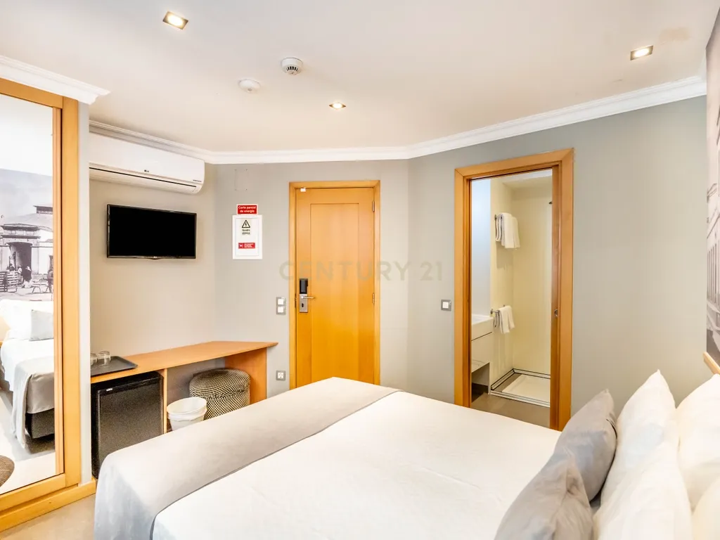 Guesthouse em Pleno Funcionamento no Coração de Portimão - Image 6