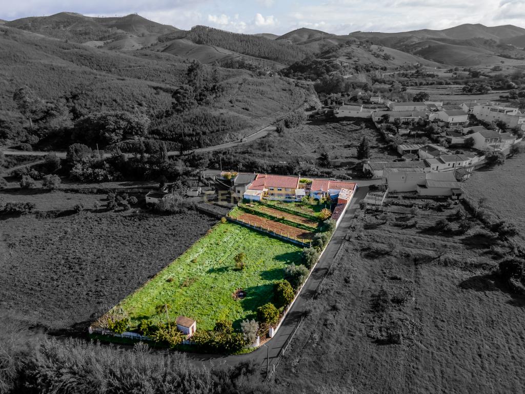 MORADIA TERREA T3 COM 3880M2 SITUADA NO BOIÃO - S.MARCOS DA SERRA - Image 6