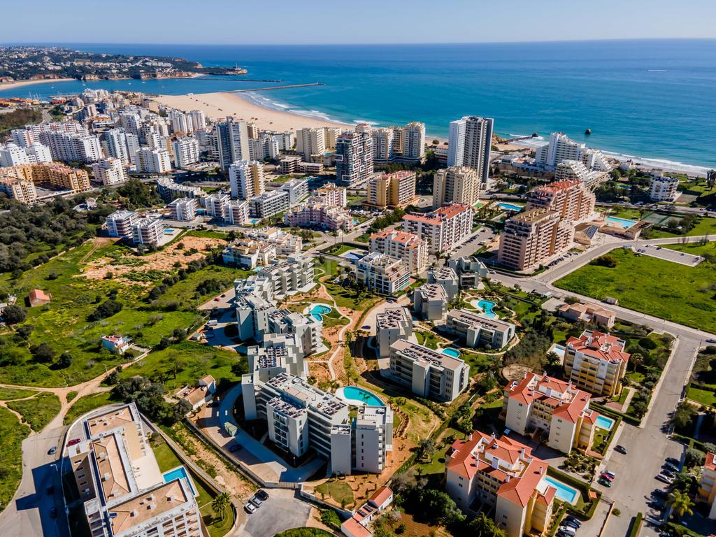 Apartamento T3 no Condominio Oasis Mar - Image 3