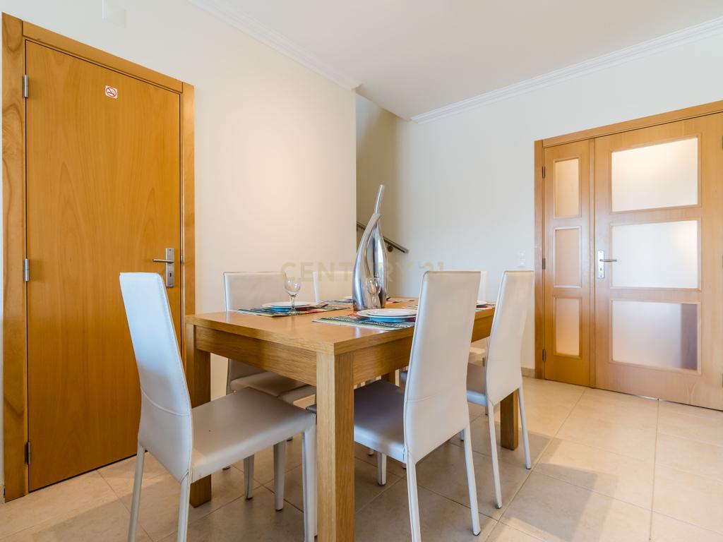 Encantadora moradia T2 em Vila Branca, Albufeira - Image 8