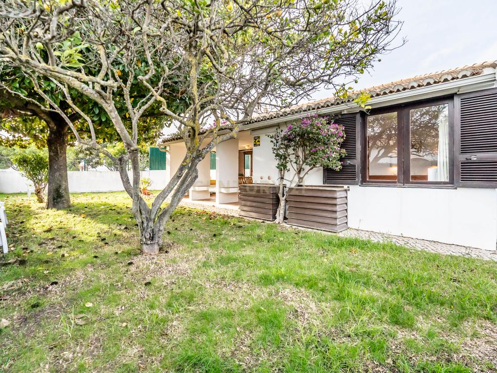 Moradia Isolada C/piscina e jardim - Image 29