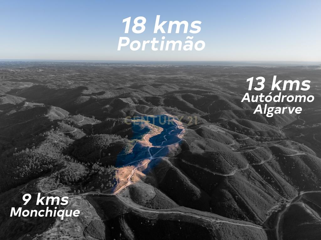 Terreno Rústico de 21 Hectares em Monchique - Image 3