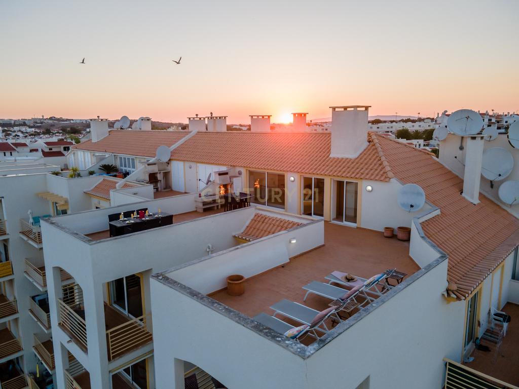 Penthouse 3 Quartos com terraço, VISTA MAR e piscina, com LICENÇA DE AL, Albufeira - Image 35