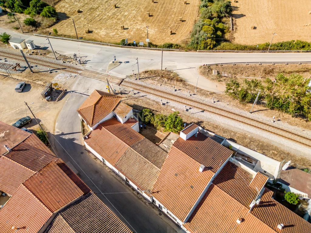 Moradia T4 para Venda em Monte Clérigo, São Marcos da Serra - Image 39