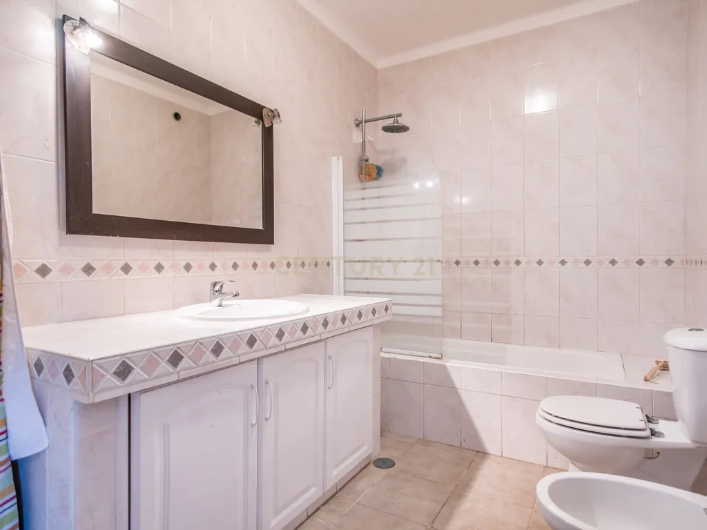 Moradia com 6 quartos - Image 45
