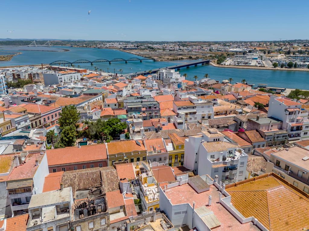 Guesthouse em Pleno Funcionamento no Coração de Portimão - Image 9