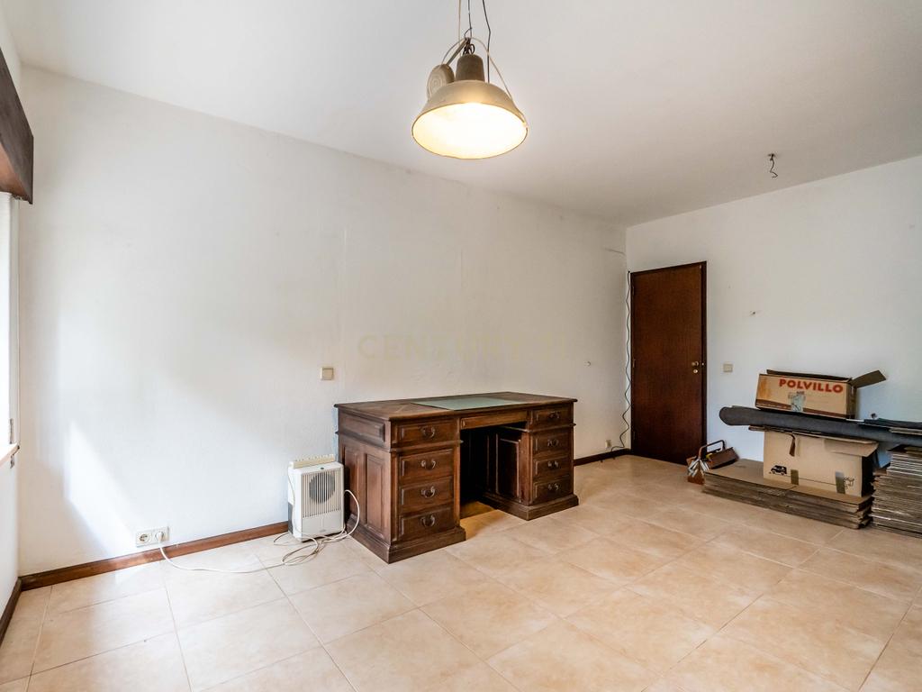 Oásis Privado com Grande Potencial Comercial em Lagoa (Algarve)   - Image 40