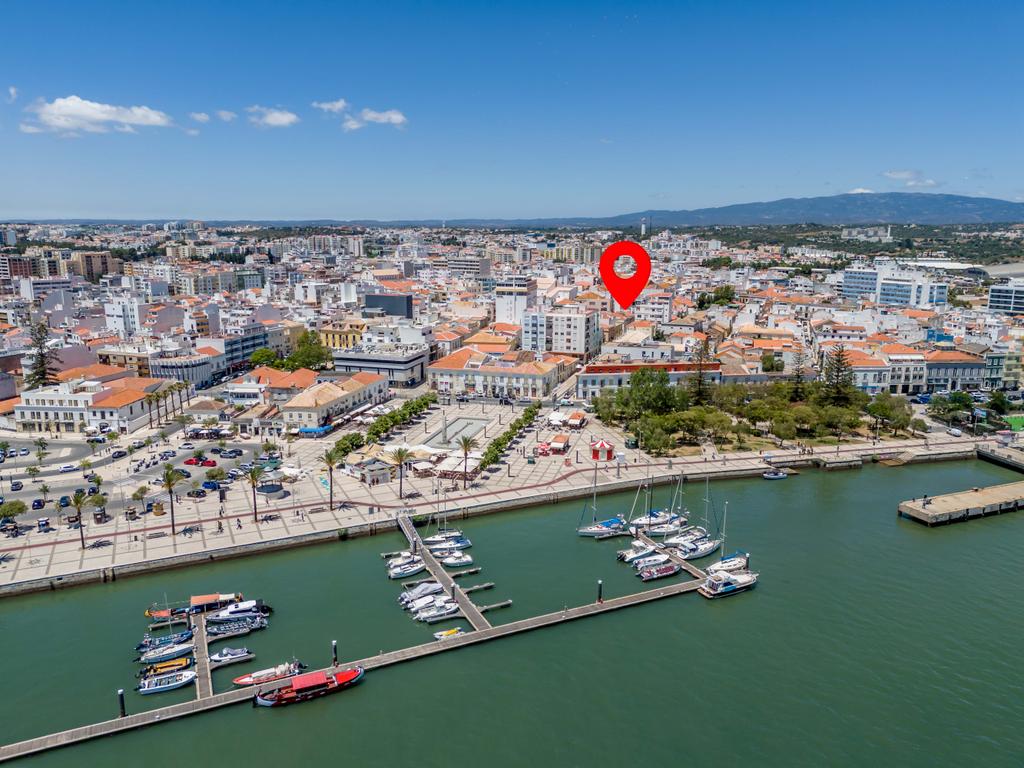 Guesthouse em Pleno Funcionamento no Coração de Portimão - Image 12