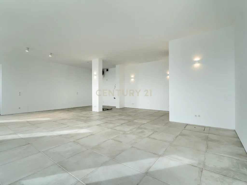 Moradia em primeira linha Mar com piscina no Terraço. Com uma Vista única! - Image 47