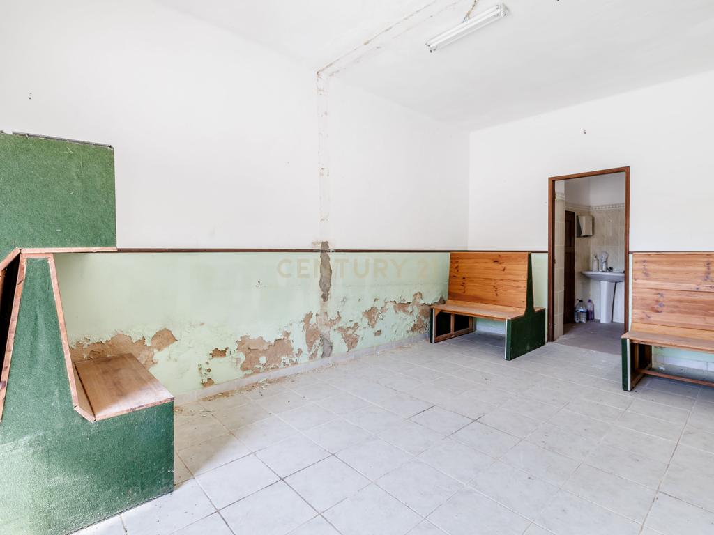 Moradia T4 para Venda em Monte Clérigo, São Marcos da Serra - Image 5