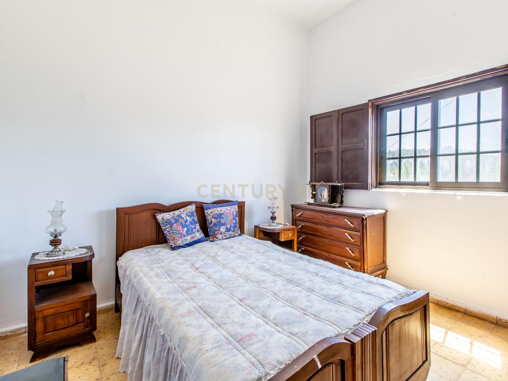 Moradia isolada com 4 quartos em Benafim - Image 6