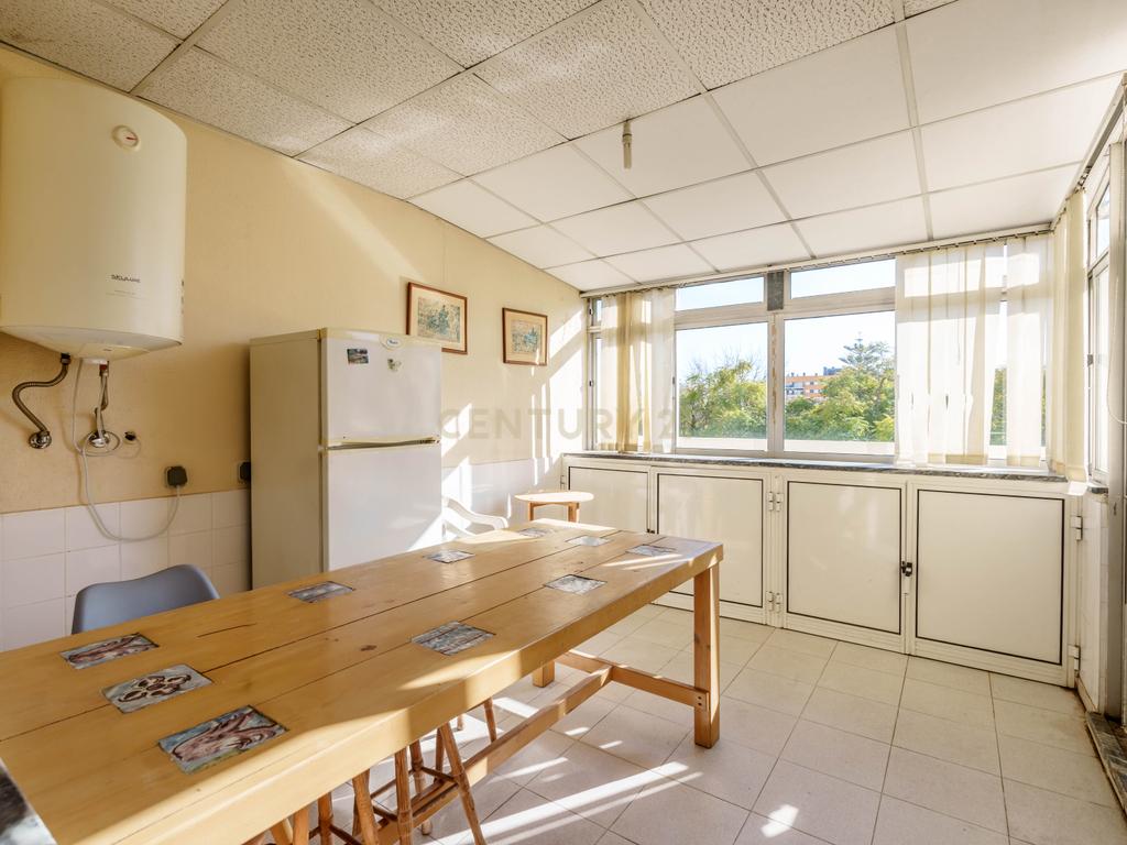 Apartamento T3 com 164 m² de área - Image 12