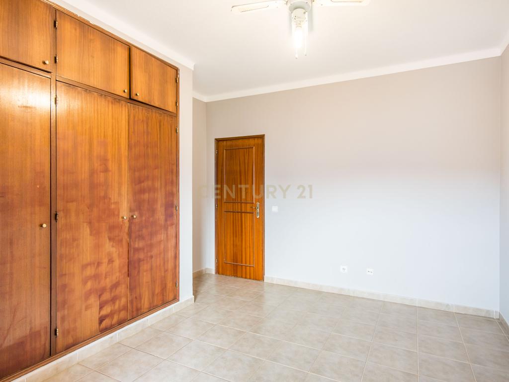 Moradia com 6 quartos - Image 43