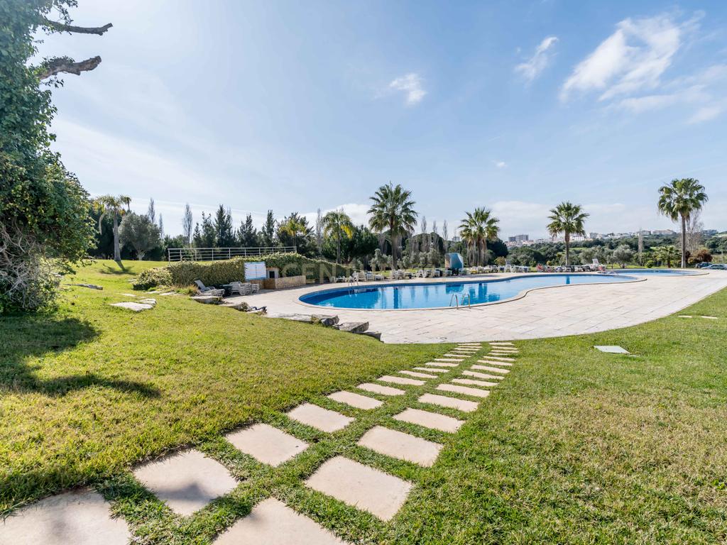 Encantadora moradia T2 em Vila Branca, Albufeira - Image 27