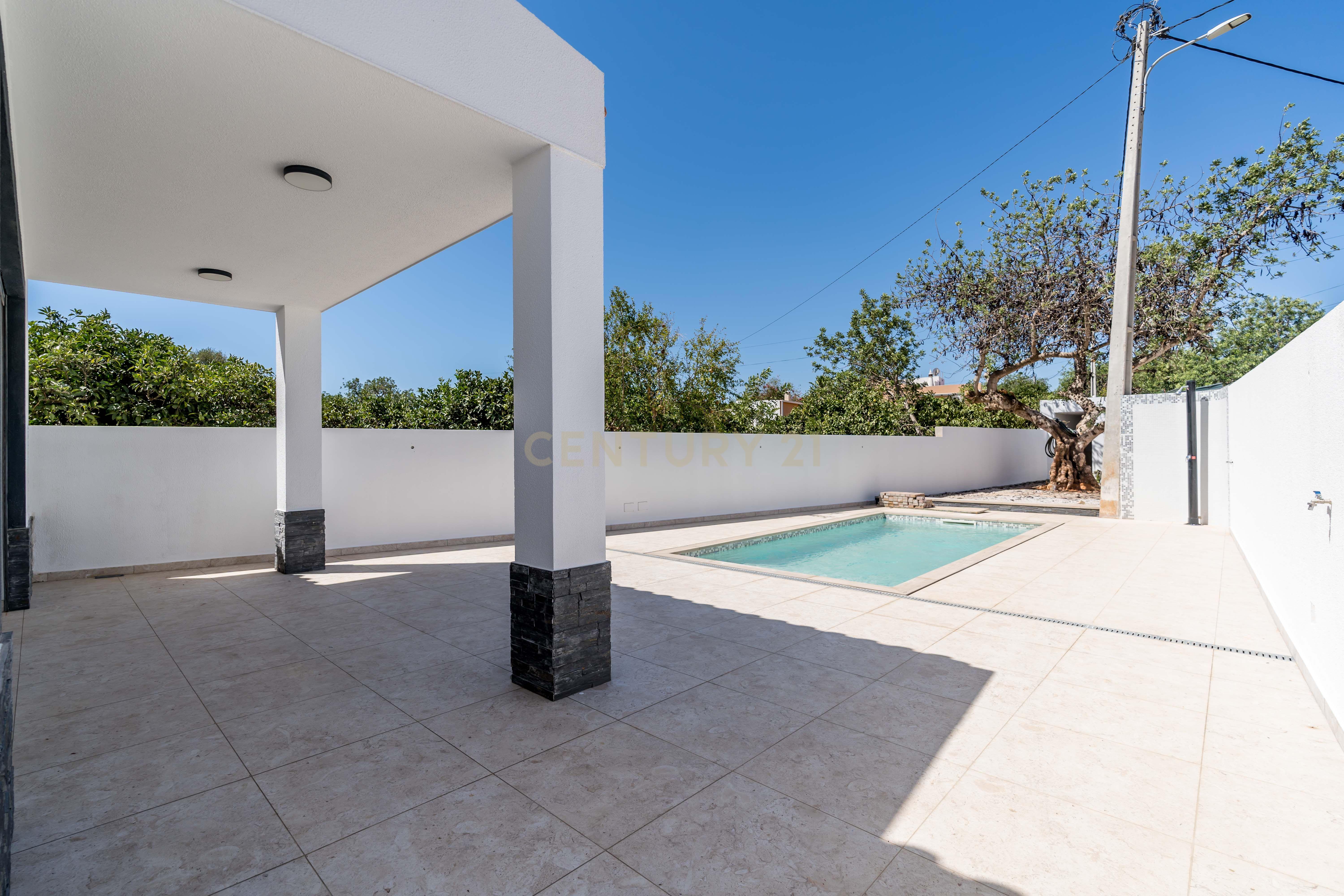 Moradia nova com 3 quartos em Albufeira - Image 20
