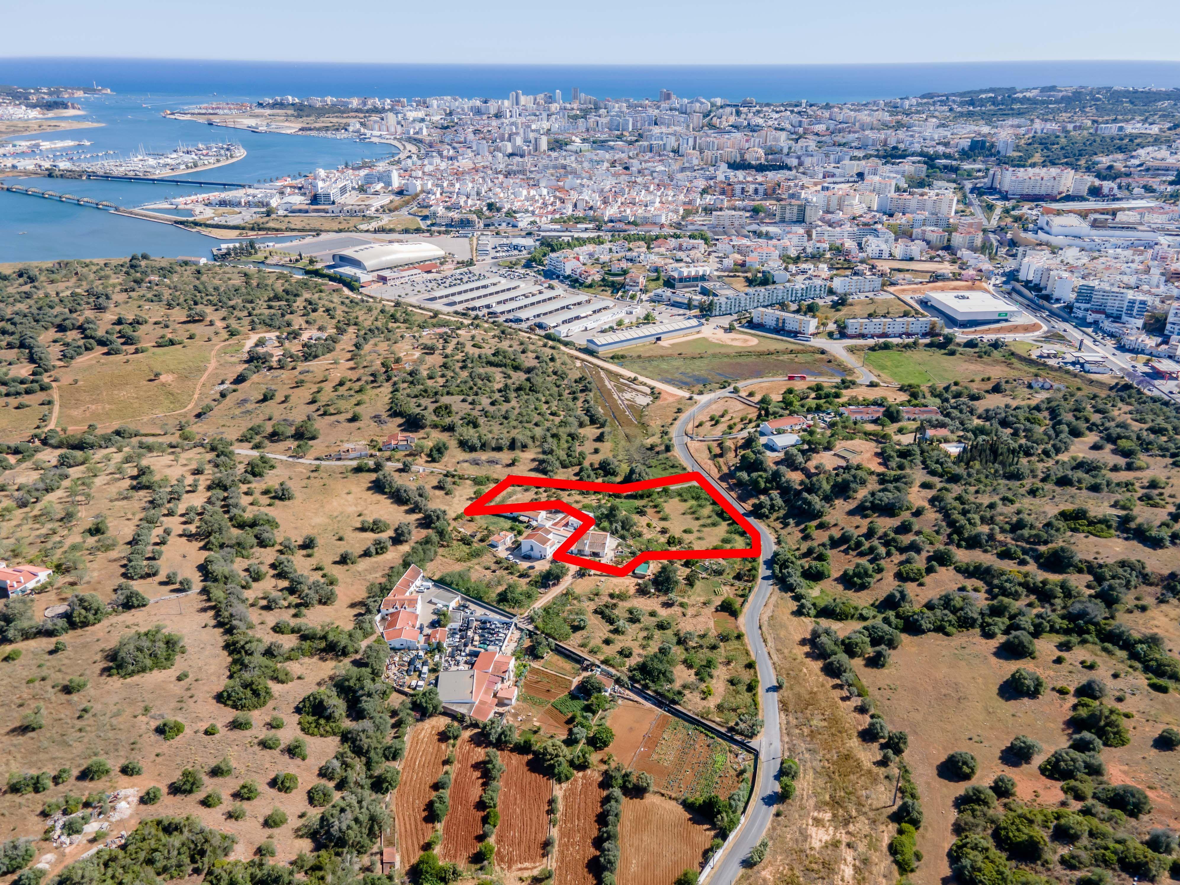 Land for sale in Portimão, Portugal — €512,000
