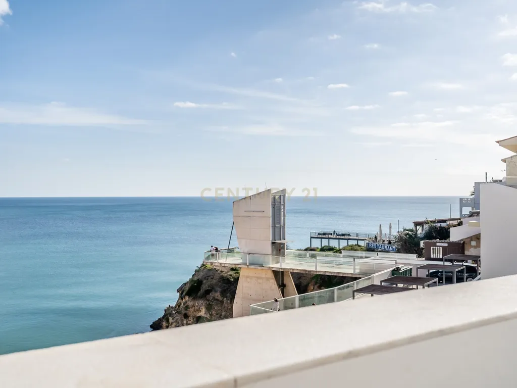 Moradia em primeira linha Mar com piscina no Terraço. Com uma Vista única! - Image 22