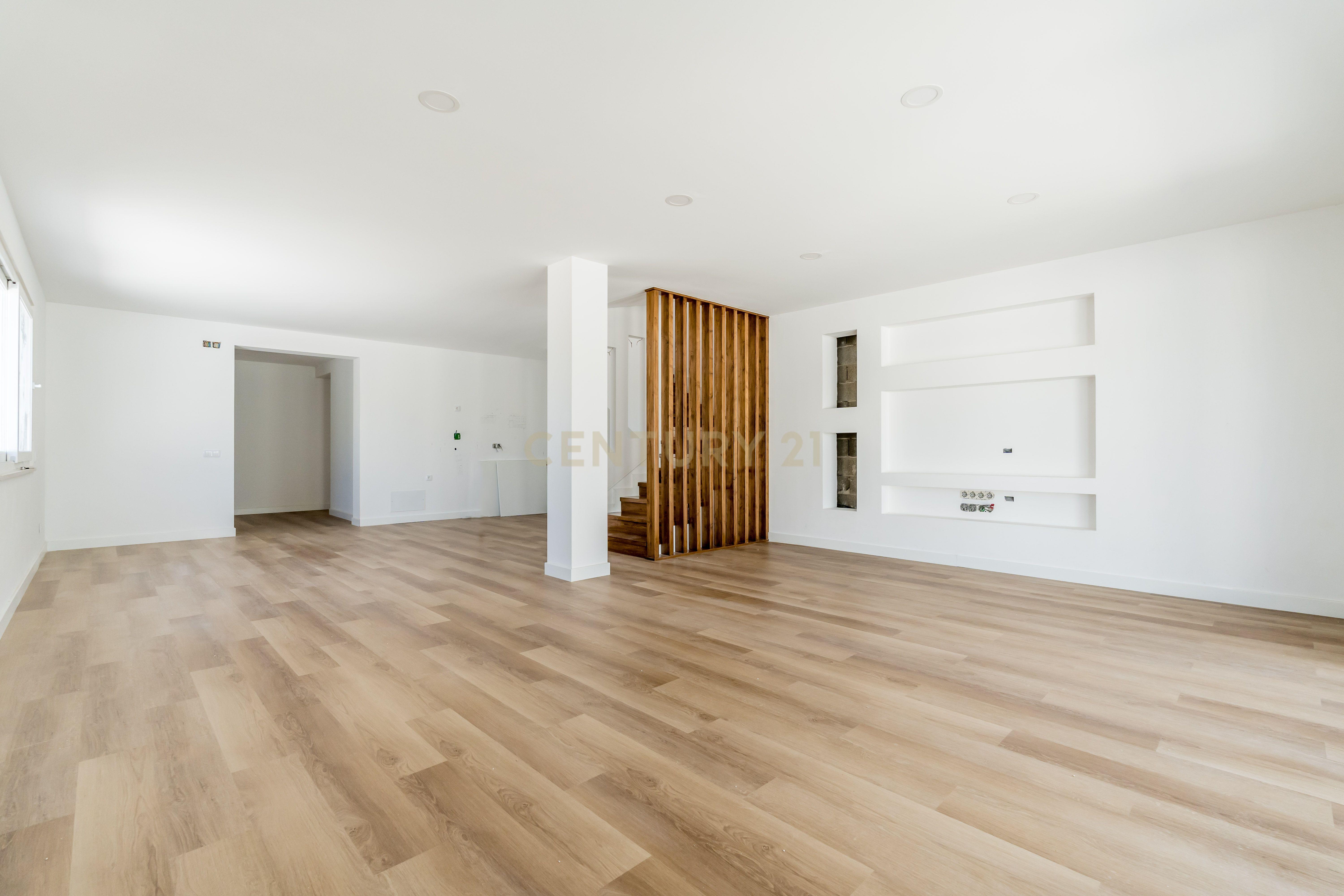 Moradia nova com 3 quartos em Albufeira - Image 4