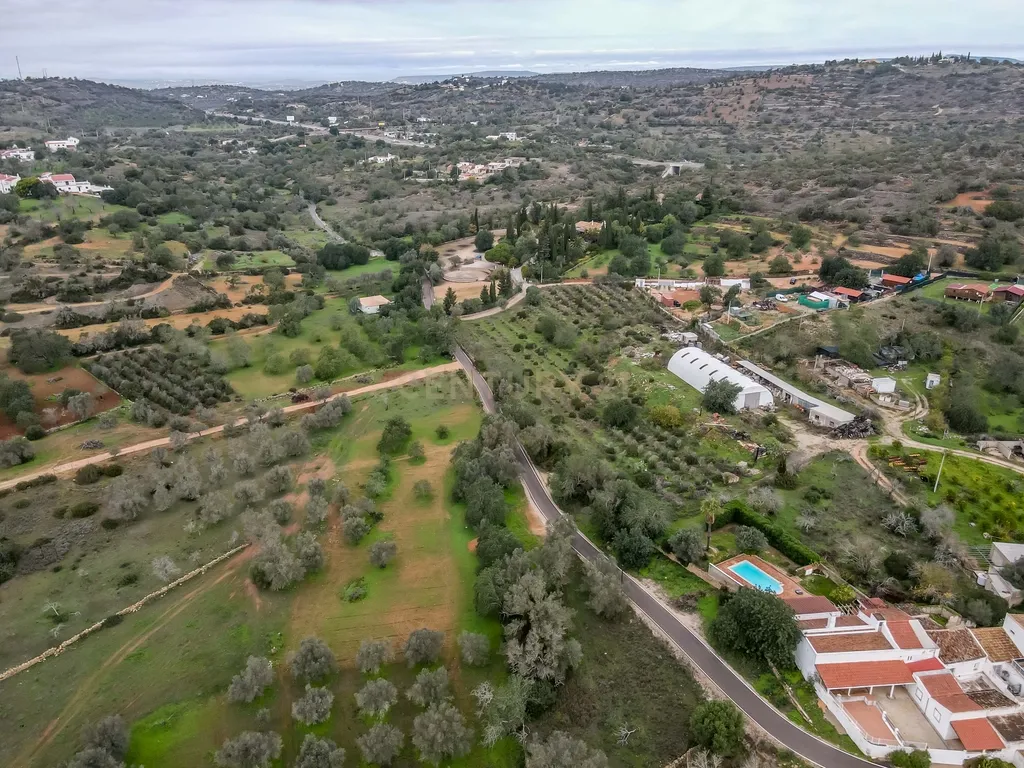 Terreno Rustico com 6400m2 em Boliqueime - Image 14