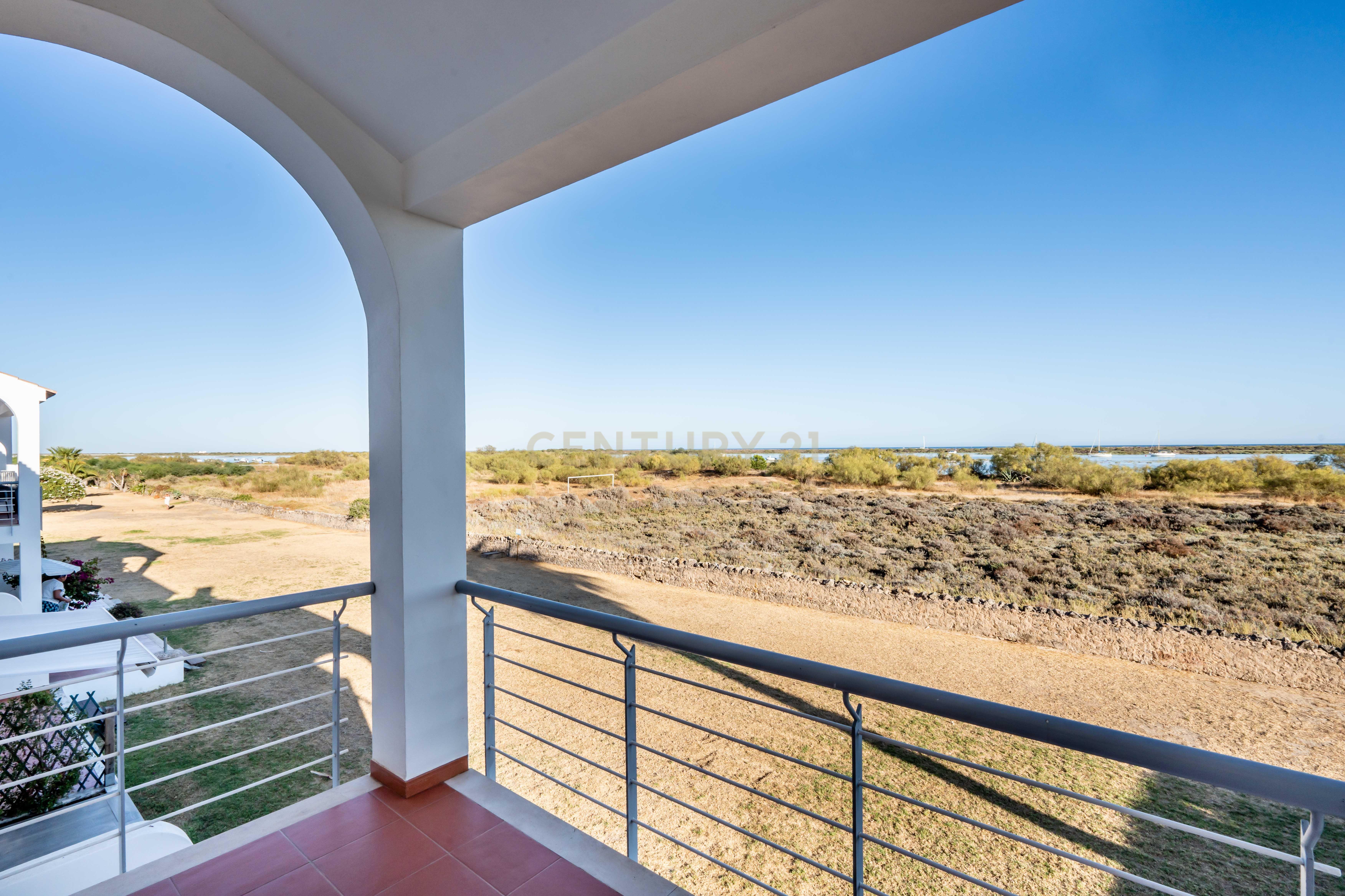 Moradia na 1º linha da Ria Formosa, no Resort Golden Club Cabanas de Tavira - Image 22