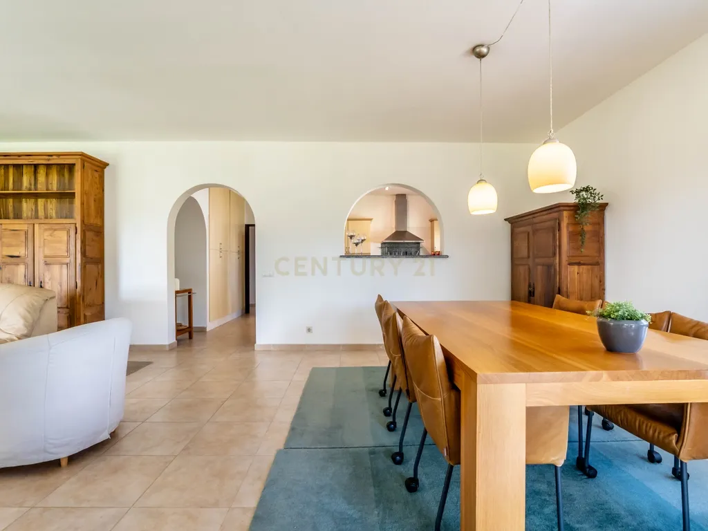 Oásis Privado com Grande Potencial Comercial em Lagoa (Algarve) - Image 29