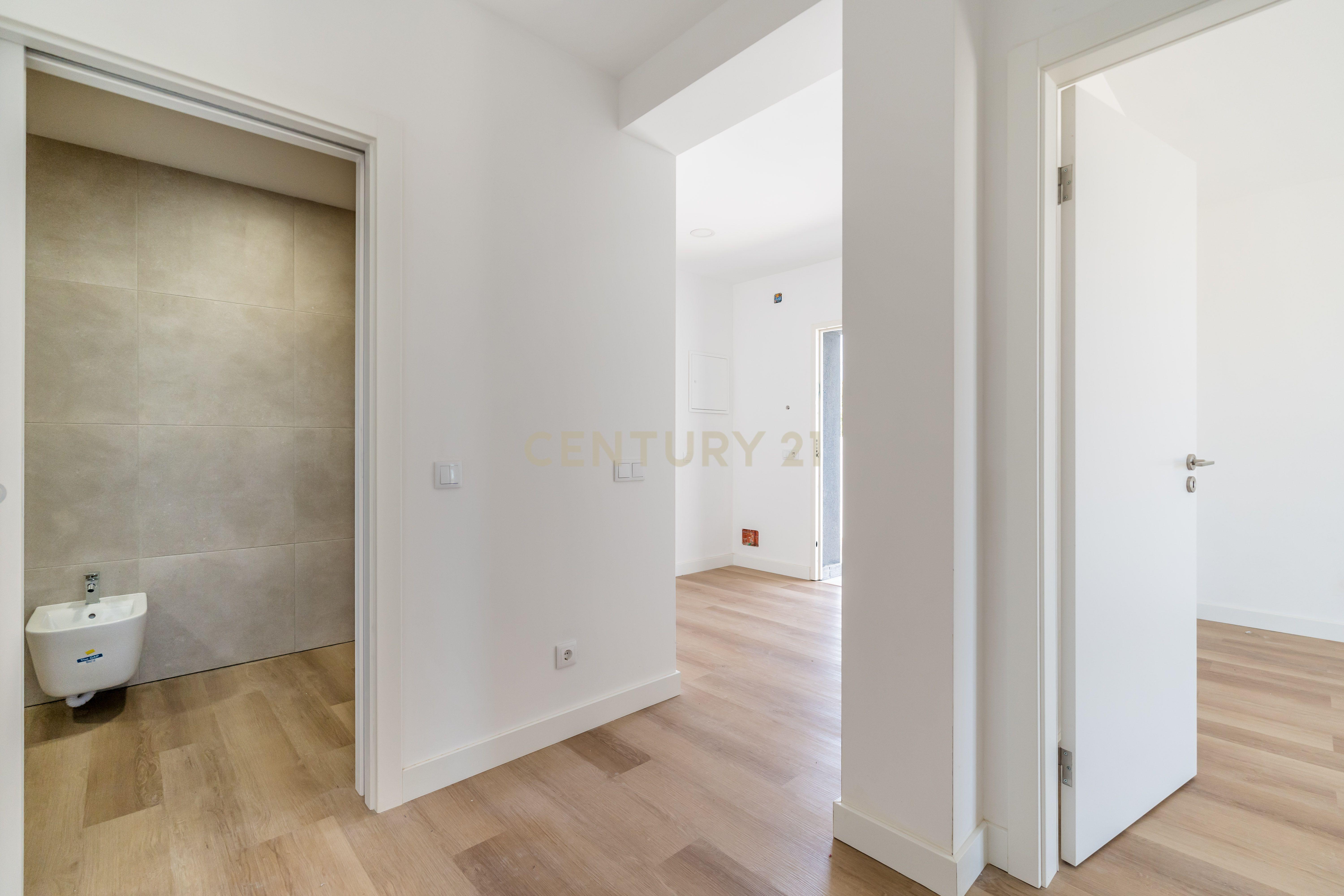 Moradia nova com 3 quartos em Albufeira - Image 9
