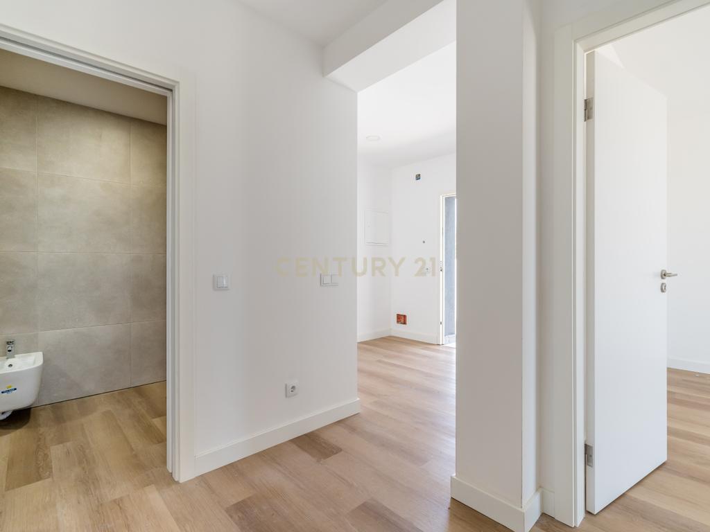Moradia nova com 3 quartos em Albufeira - Image 9