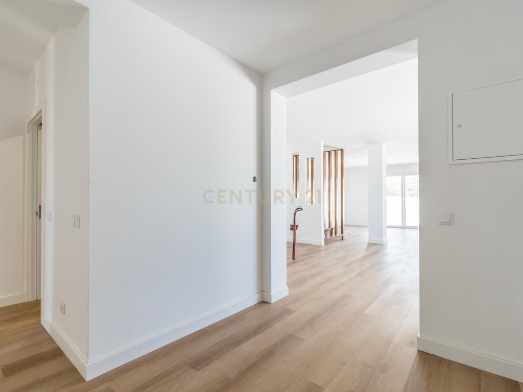 Moradia nova com 3 quartos em Albufeira - Image 10