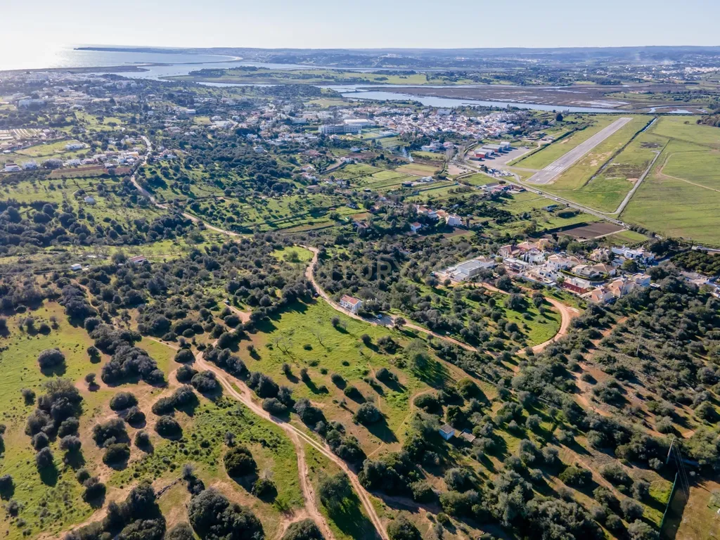 TERRENO COM RUÍNA COM VISTAS ESPETACULARES NOS MONTES DE ALVOR! - Image 10