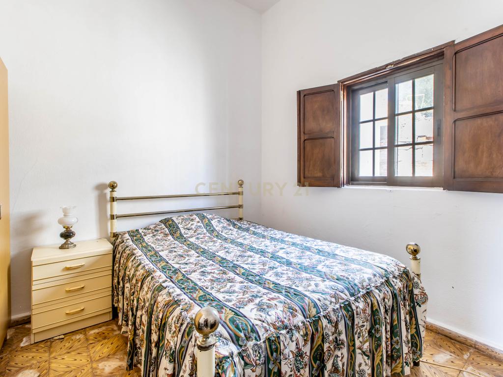 Moradia isolada com 4 quartos em Benafim - Image 3