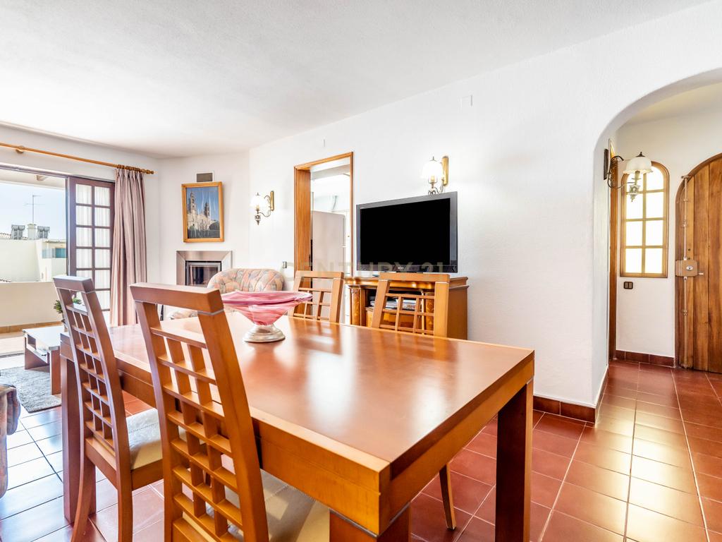 Apartamento T3 em Olhos de Água  Vista-Mar - Image 5