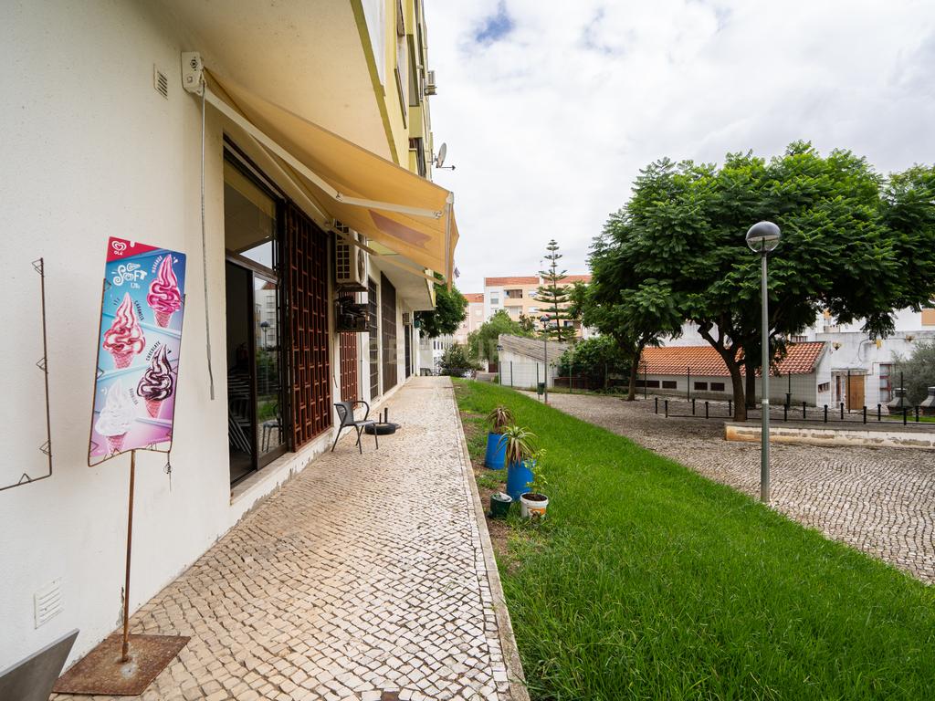 Trespasse de Café, Pastelaria/ Padaria, Snack-Bar/ Charcutaria e negócio no Sobralinho - Image 29