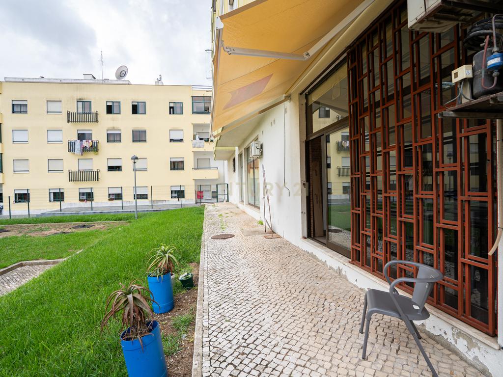 Trespasse de Café, Pastelaria/ Padaria, Snack-Bar/ Charcutaria e negócio no Sobralinho - Image 28