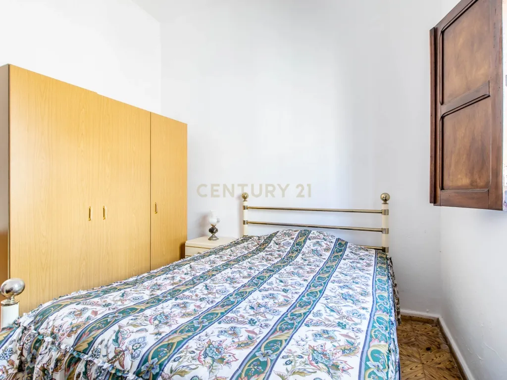 Moradia isolada com 4 quartos em Benafim - Image 10