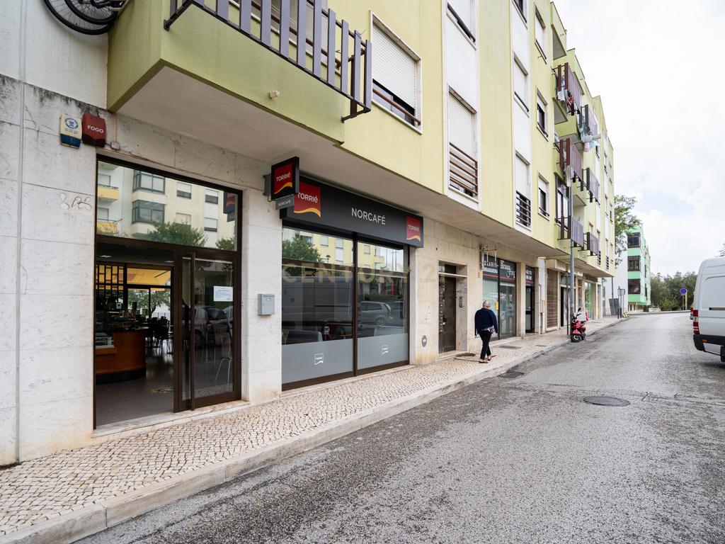 Trespasse de Café, Pastelaria/ Padaria, Snack-Bar/ Charcutaria e negócio no Sobralinho - Image 13