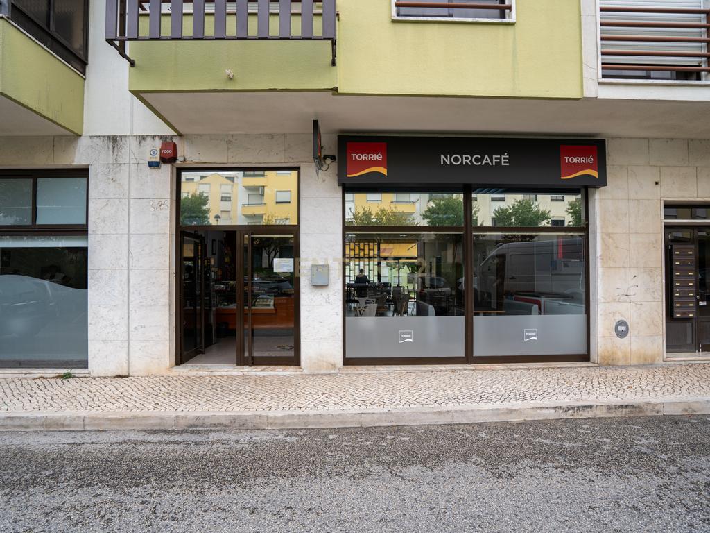 Trespasse de Café, Pastelaria/ Padaria, Snack-Bar/ Charcutaria e negócio no Sobralinho - Image 17