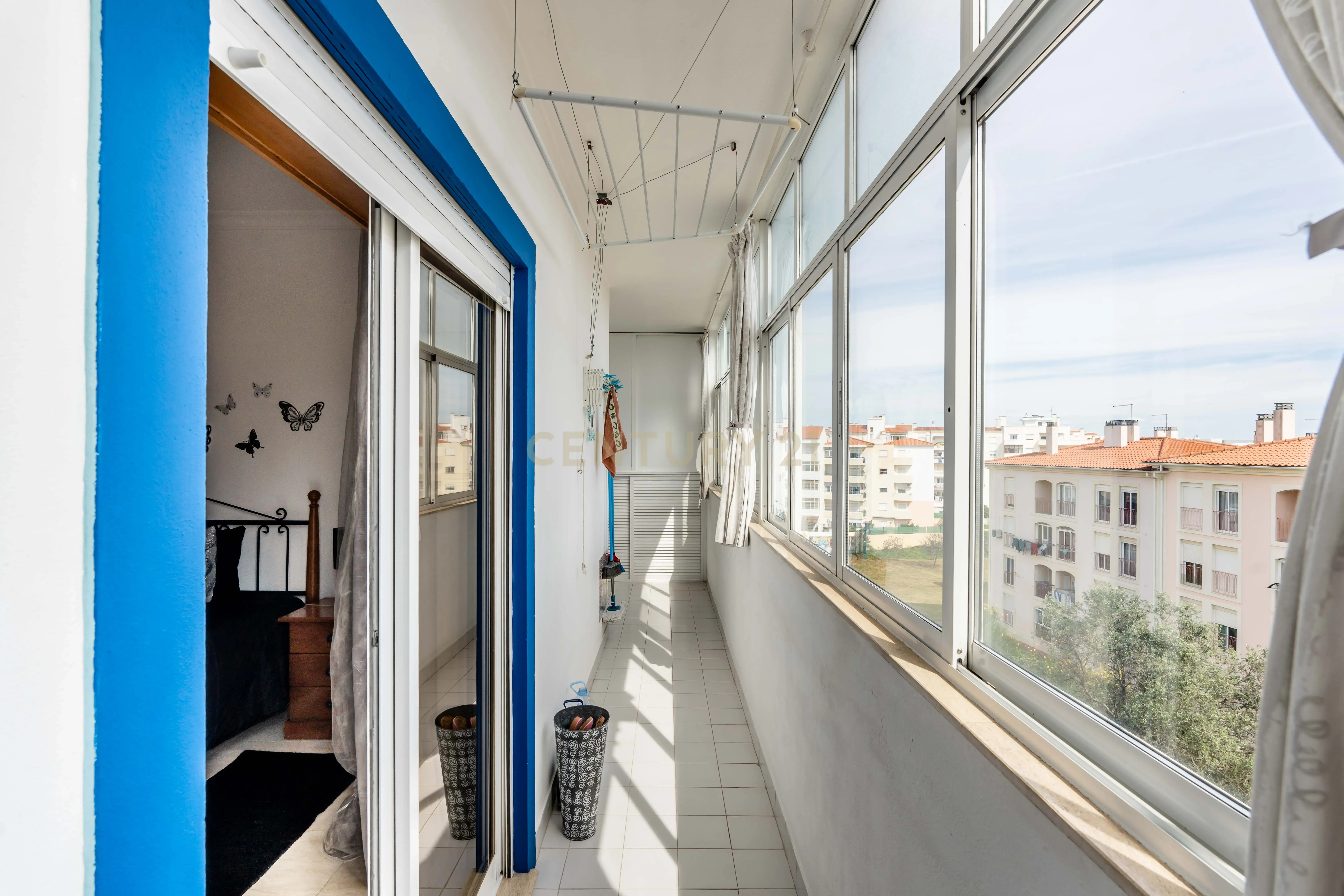 Apartamento T3 com áreas generosas, Garagem em Box, em Portimão - Image 13