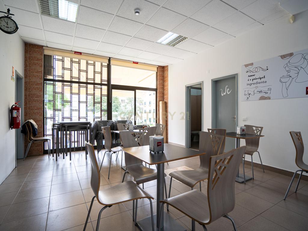 Trespasse de Café, Pastelaria/ Padaria, Snack-Bar/ Charcutaria e negócio no Sobralinho - Image 21