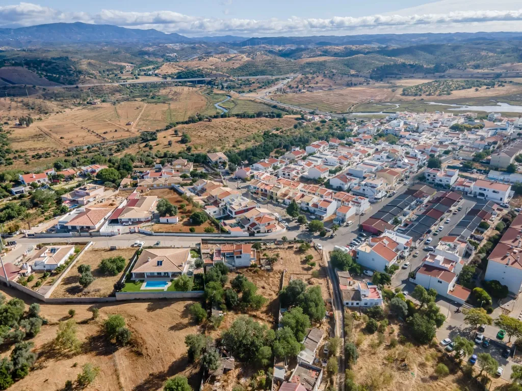 Moradia T6 em portimão - Image 7