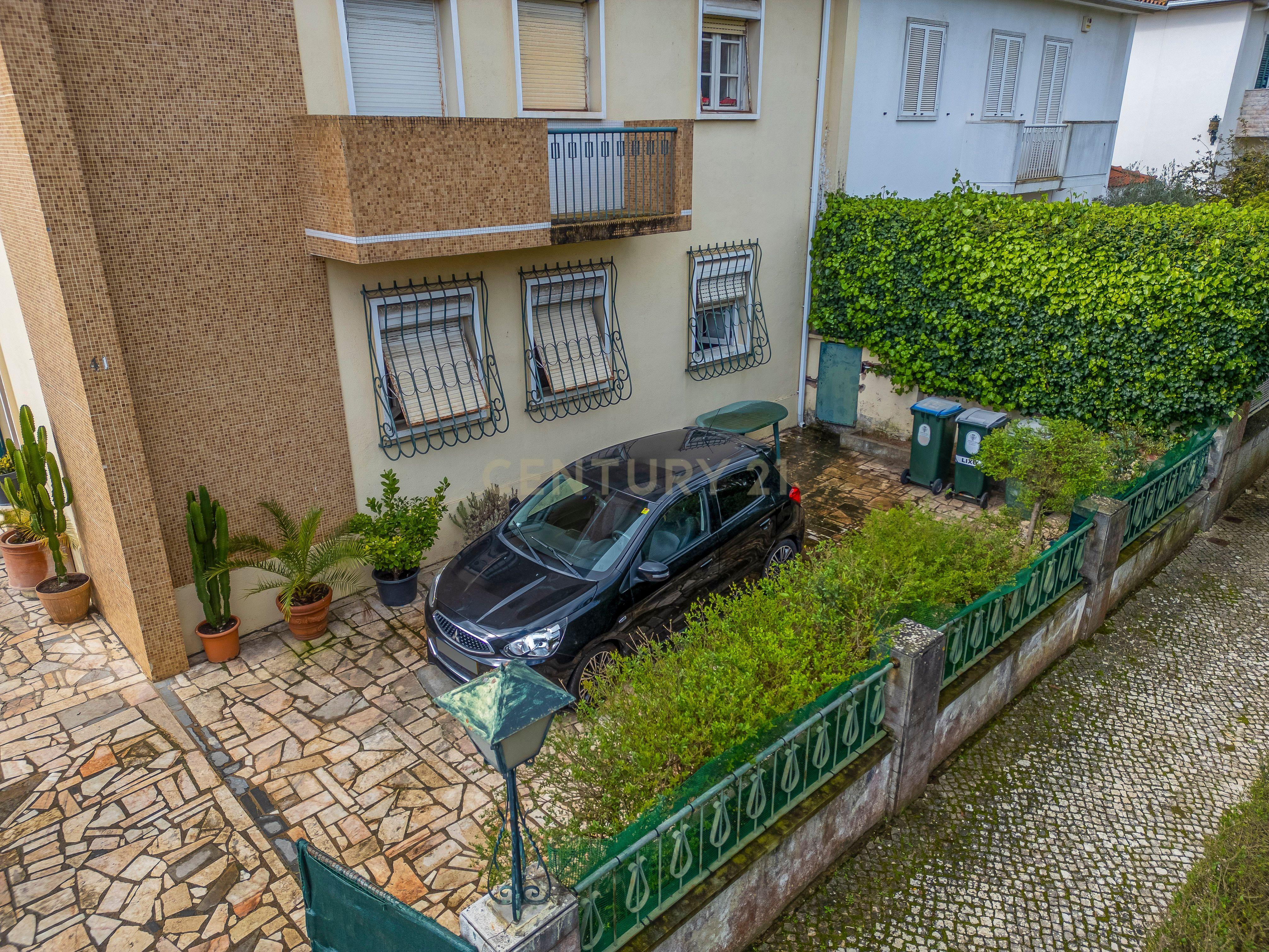 Moradia - Olivais Norte - Image 8