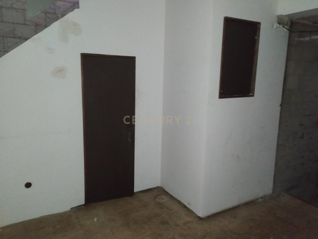 Espaço comercial numa zona privilegiada em  Alvalade ( Lisboa) - Image 19