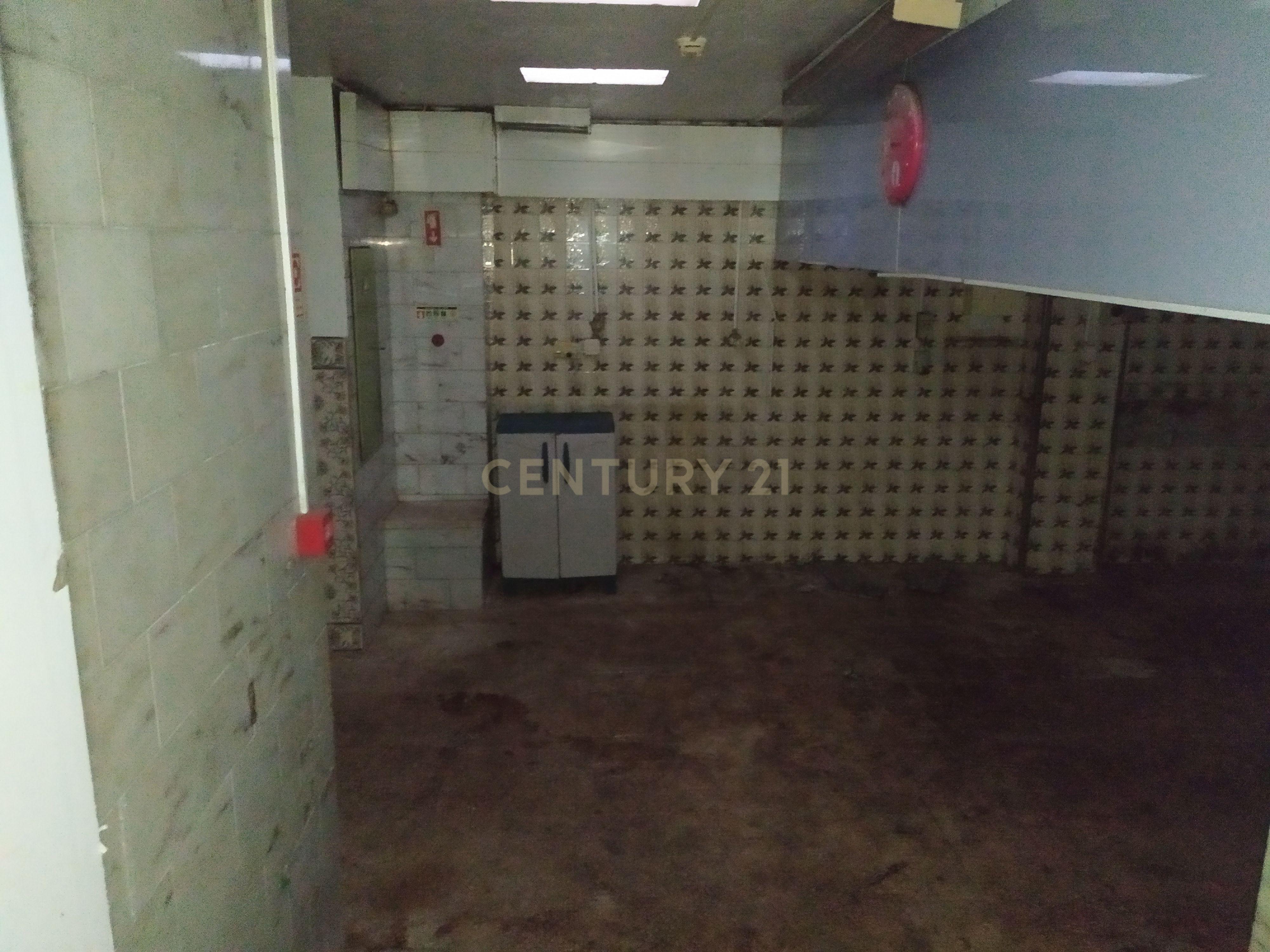 Espaço comercial numa zona privilegiada em Alvalade ( Lisboa) - Image 15