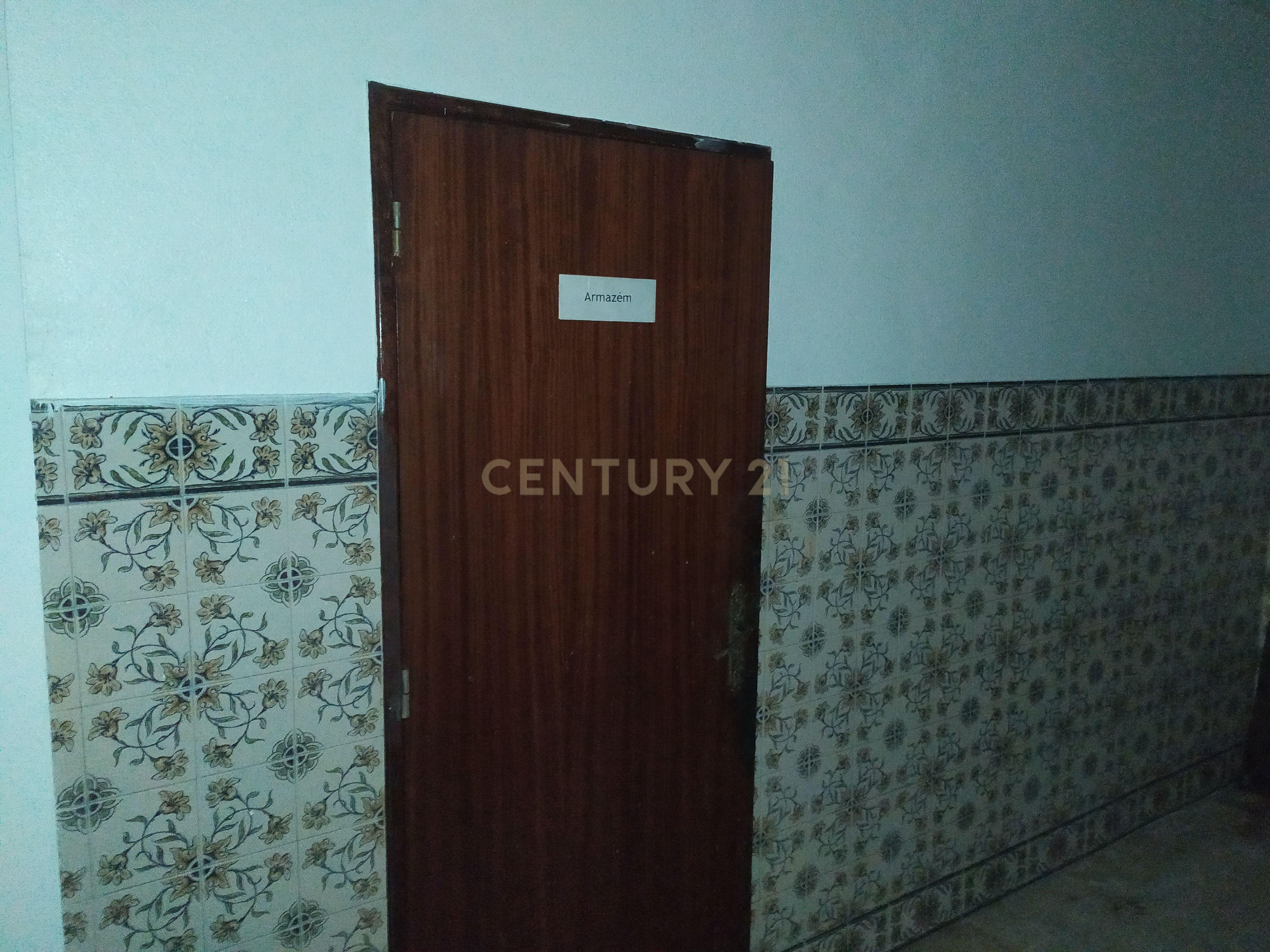 Espaço comercial numa zona privilegiada em Alvalade ( Lisboa) - Image 23