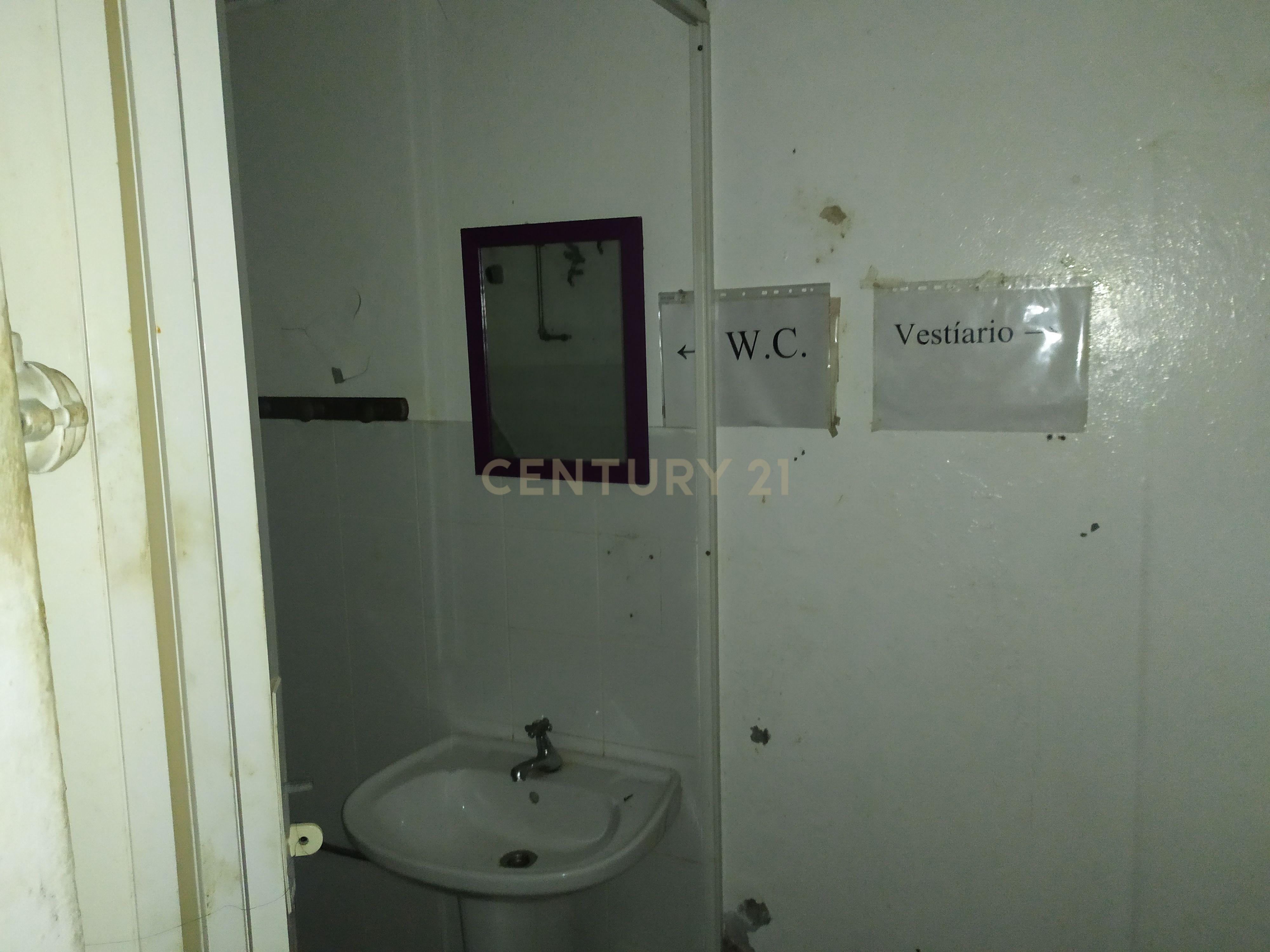 Espaço comercial numa zona privilegiada em Alvalade ( Lisboa) - Image 24