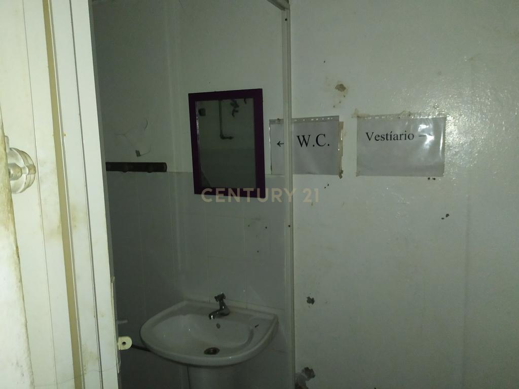 Espaço comercial numa zona privilegiada em  Alvalade ( Lisboa) - Image 24