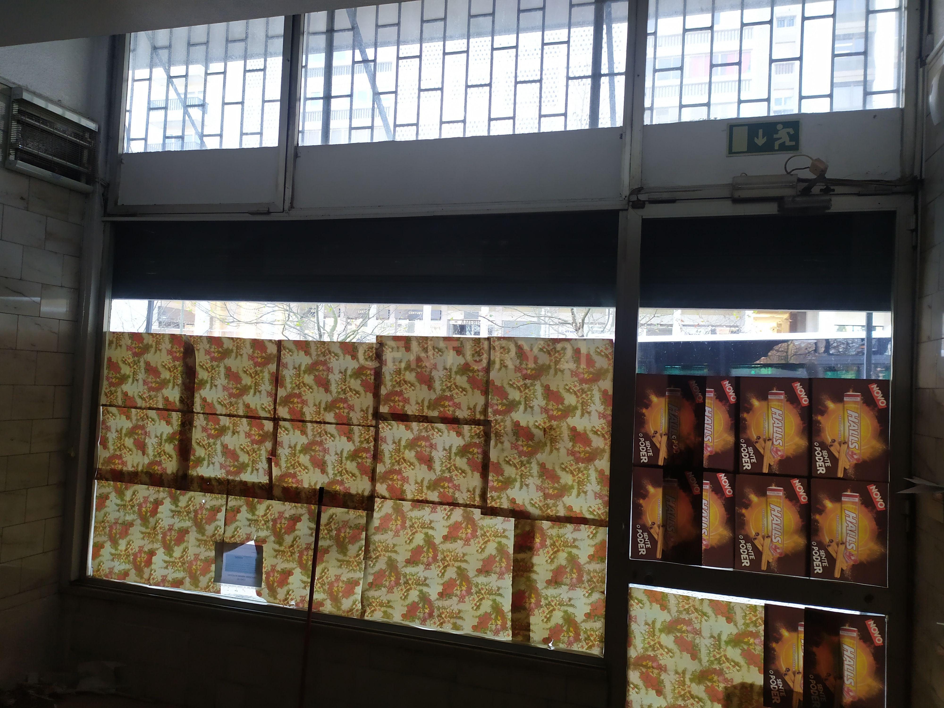 Espaço comercial numa zona privilegiada em Alvalade ( Lisboa) - Image 31
