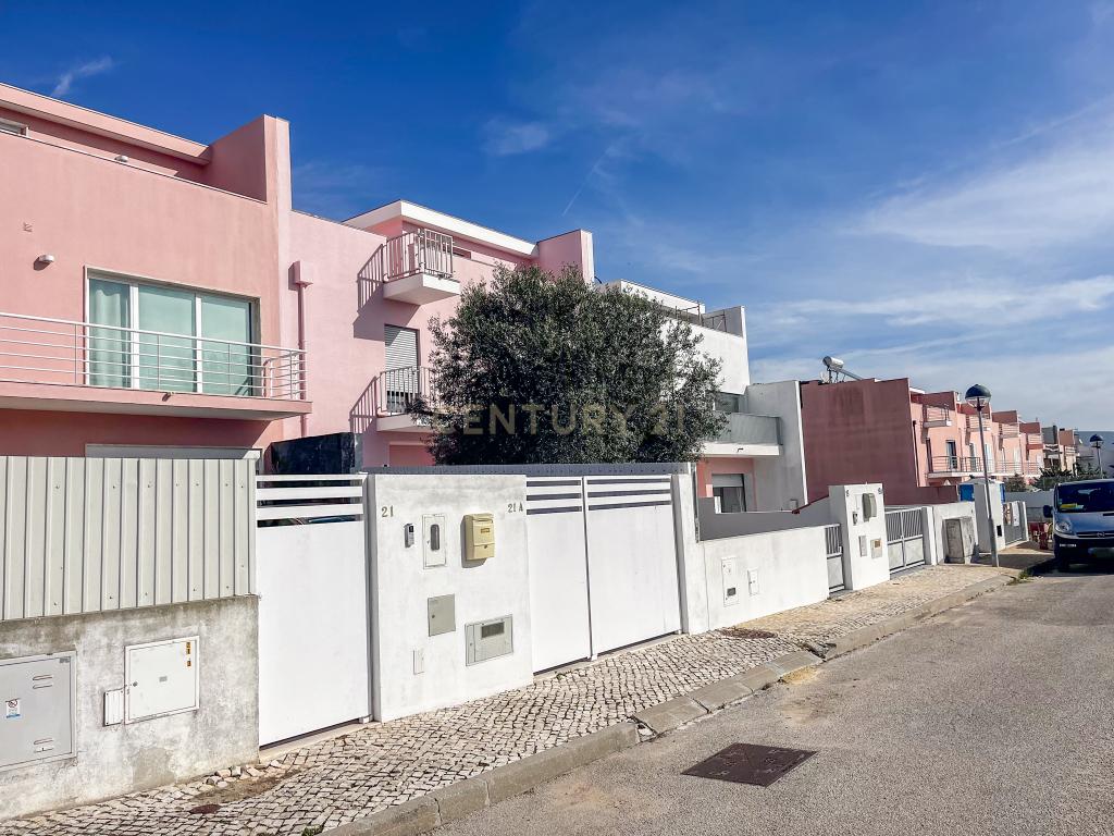 Lote de Terreno para Construção na Cotovia, Sesimbra! - Image 1