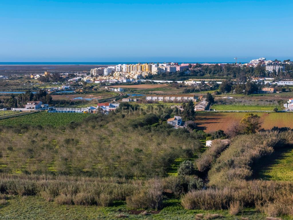 Moradia para reabilitar | Terreno 27757m2 | Faro | Algarve - Image 7
