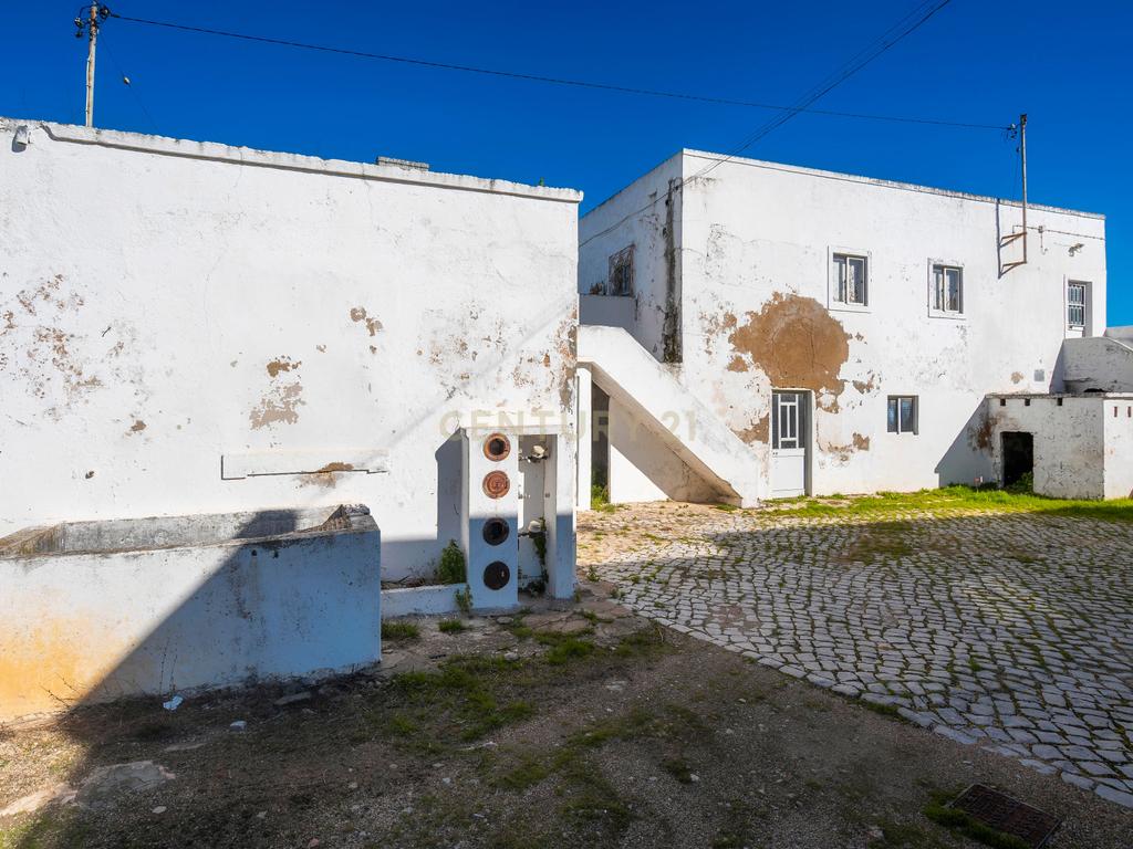 Moradia para reabilitar | Terrreno 4759m2 | Faro | Algarve - Image 26