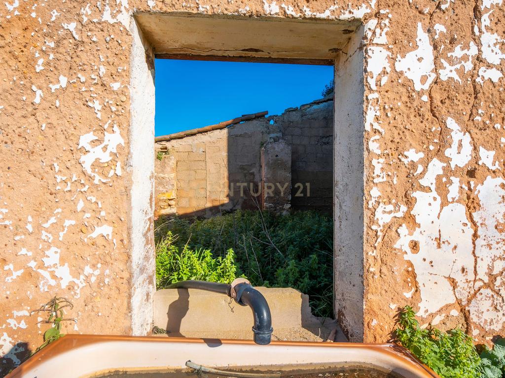 Moradia para reabilitar | Terreno 27757m2 | Faro | Algarve - Image 42